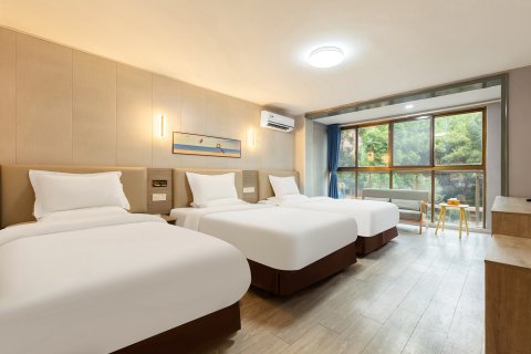 蜗牛商务酒店(长江商贸城滁州学院店)