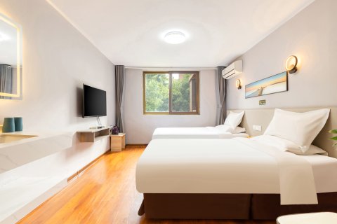 蜗牛商务酒店(长江商贸城滁州学院店)