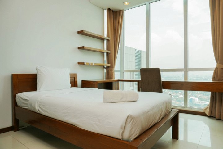 Suite 3Br Kemang Village Apartment by Travelio