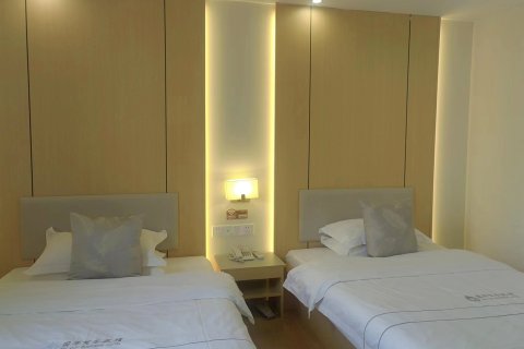 宝应翡翠商务宾馆