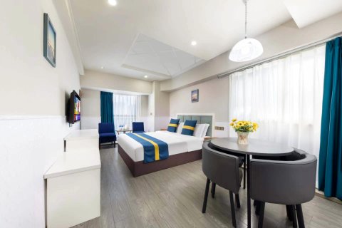 重庆今与今至酒店