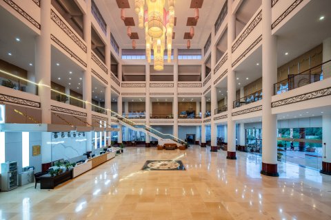 耿马天鹅湖大酒店