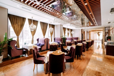 乐山广寒宫酒店