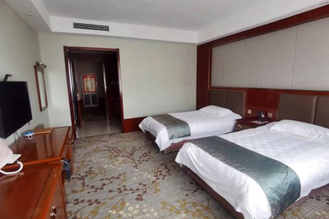 平山西苑温泉宾馆