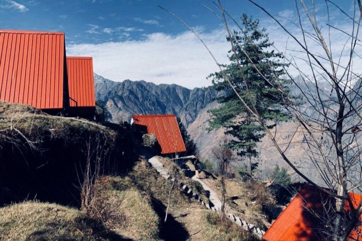 Blackberry Cottages & Resort Auli(Blackberry Cottages & Resort Auli)