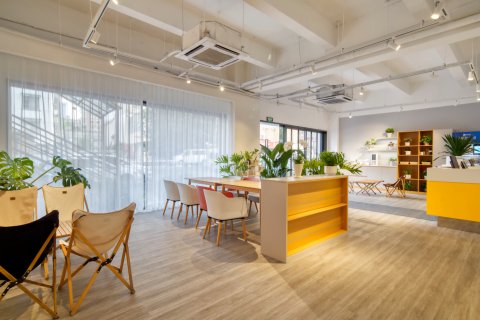 布丁严选酒店(杭州凤起路建国北路地铁站店)