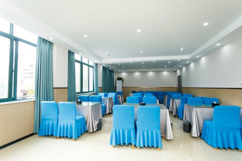 亿家酒店(鄢陵花博大道店)