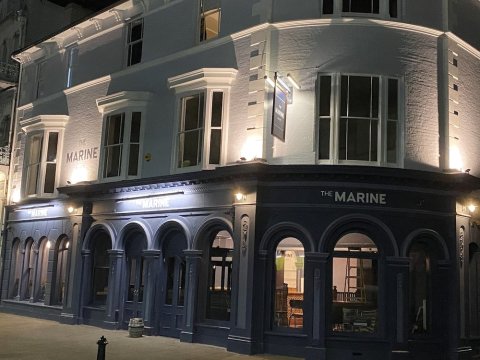 海洋酒店(The Marine)