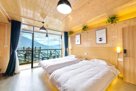 龙脊观景楼民宿(西山韶乐观景台店)