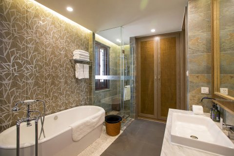 极白帐篷客溪龙茶谷酒店