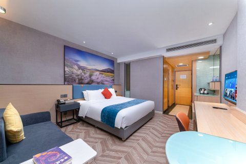 粤·酒店(阳江名扬国际广场鸳鸯湖店)