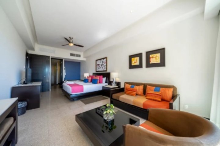 Grand Mayan Two Bedroom Suite GM1 - Riviera Maya