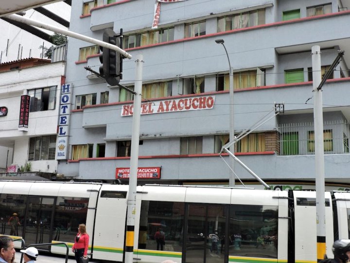 阿亚库乔皇家酒店(Hotel Ayacucho Real)