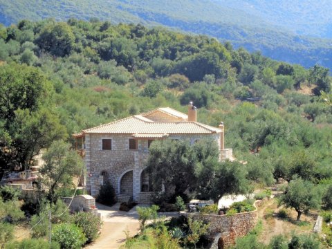 美尼纳农场酒店(Menina Farm Kalamata Countryside)