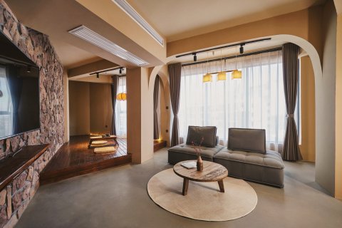 金汇隆·美宿(东兴口岸店)