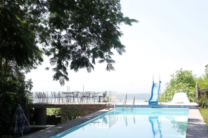 特克斯旅馆酒店(Teques Inn)