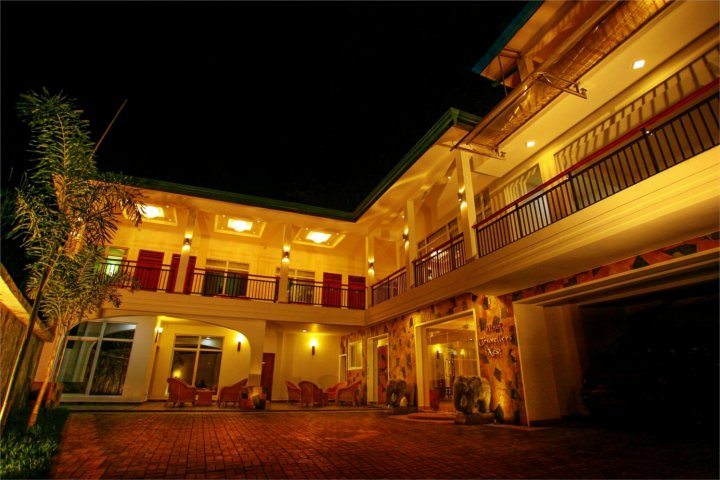 旅窝酒店(Hotel Travellers Nest Kandy)