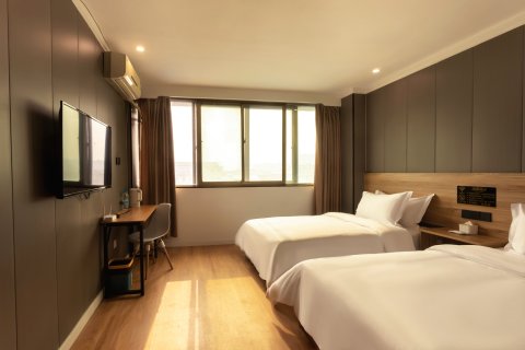 若格Citi酒店(民权火车站店)