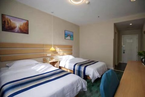 派柏·云酒店(武威东大街市政府店)