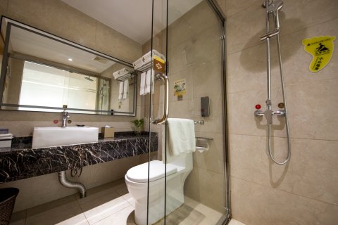 凌云壮志凌云国际大酒店(纳灵河谷景区店)