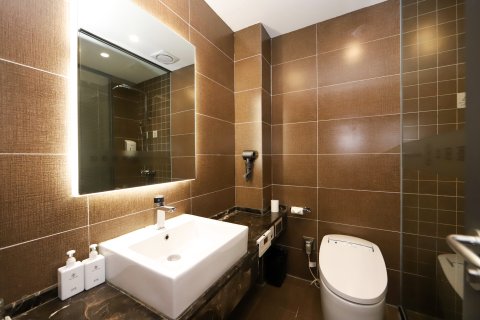 延边华阳酒店(延大网红墙店)