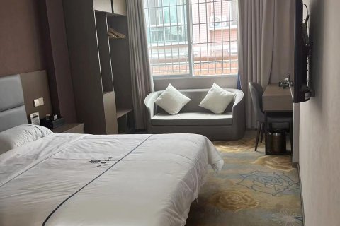 威远双鹰商务会所