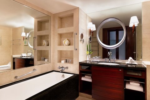 上海明天广场JW万豪酒店