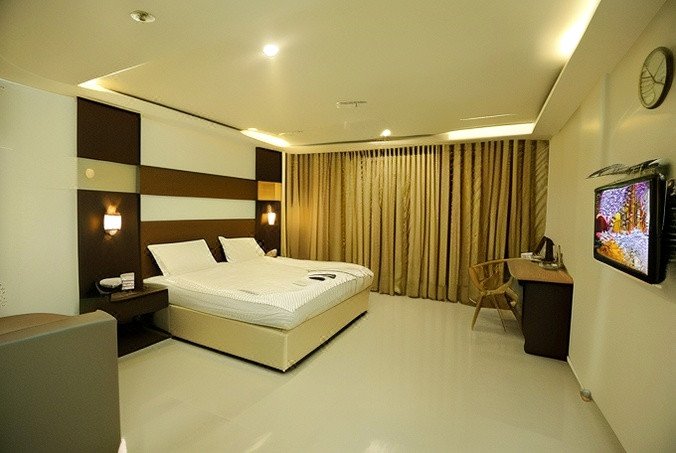 斯瓦格斯格兰德苏奇拉酒店(Hotel Swagath Grand Suchitra)