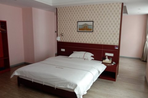 凌云锦源假日酒店