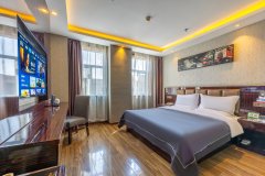 漫哈顿轻居酒店(兰州新区中川机场T3航站楼店)