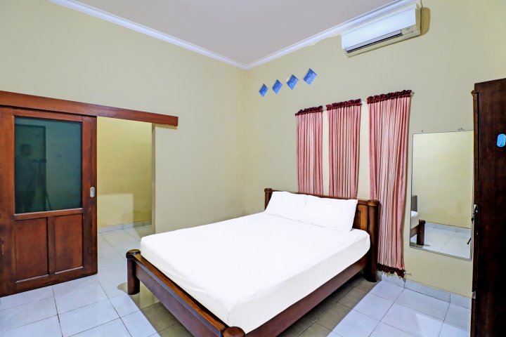 OYO 91738 Ciung Wanara Guest House