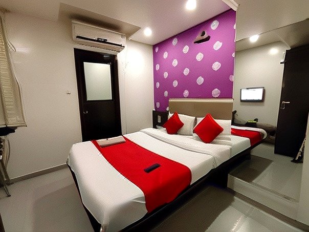 New Rajdhani Hotel