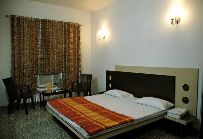 Hotel Vatsalya Rajkot