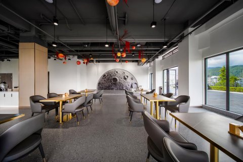 腾冲火山伊甸园全景温泉酒店