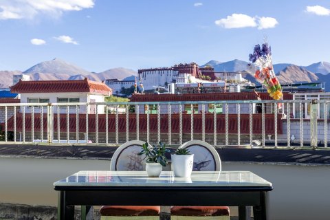 拉萨倾城观景酒店(布达拉宫店)