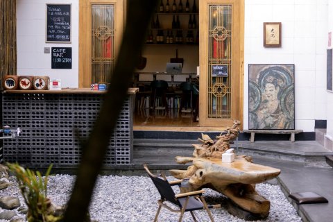 腾冲和顺路上青年旅舍