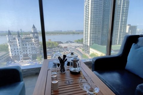 哈尔滨中央大街哈布斯堡江景酒店(索菲亚教堂店)