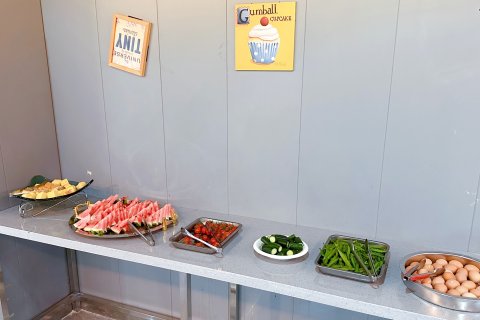 美御酒店(哈密火车站店)