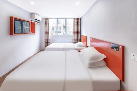 布丁酒店(泗阳高铁站店)