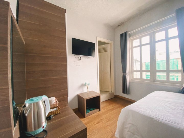 CI Hotel/Single Room - Cheap, Window, City Center