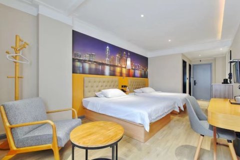 如家派柏·云酒店(丹阳中山路眼镜城店)