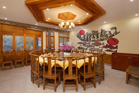 凤凰最湘西大酒店