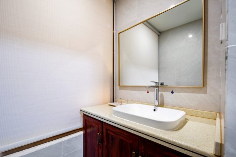 丽呈睿轩酒店(宜州河池学院店)