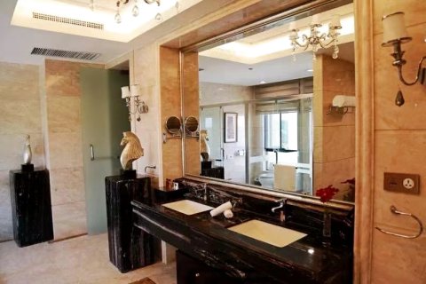 鄢陵花溪中州国际大酒店