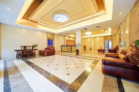 凯里宾驰酒店(凯运大道店)