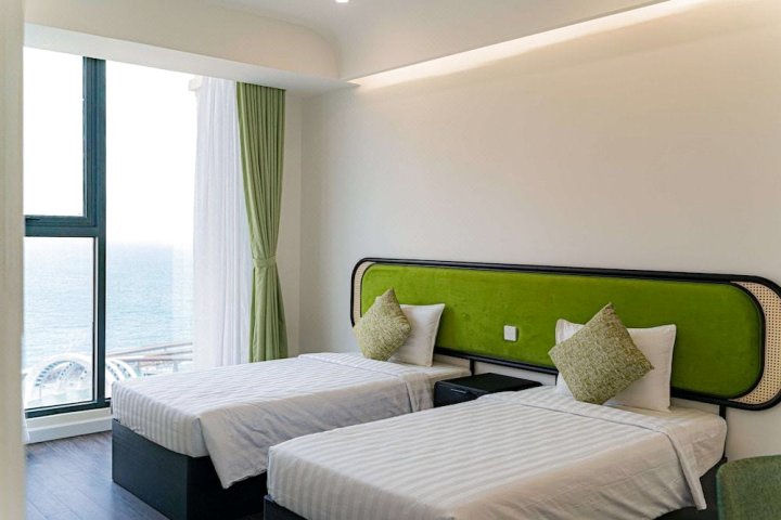 E3 Hillside Apartment Phu Quoc