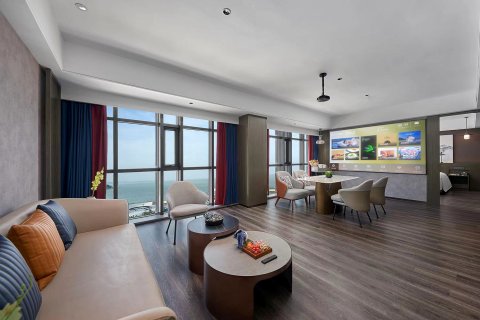 珠海情侣路海滨泳场亚朵X酒店