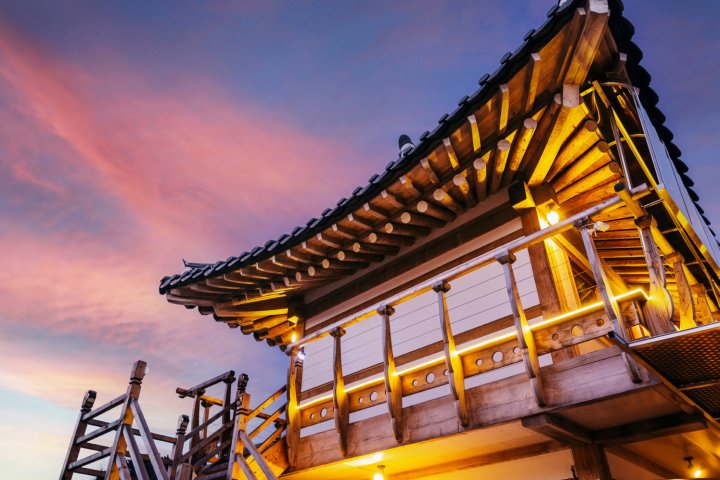 Gampo Starlight Hanok in Gyeongju