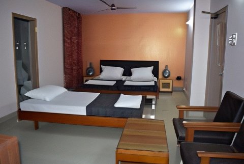 Hotel Saptagiri Abids