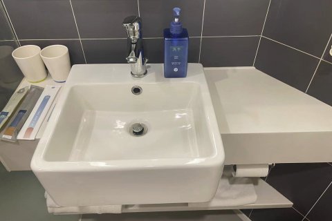 汉庭酒店(西安钟鼓楼桥梓口地铁站店)